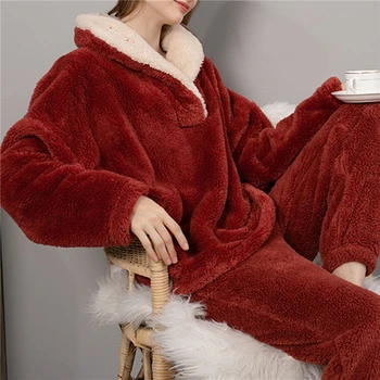 Зимний теплый бархатный фиолетовый пижамный комплект для женщин, домашняя атласная пижама, Модная удобная плюшевая шелковая мягкая пижама