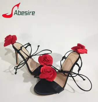 Сексуальные шелковые розы высокие каблуки, открытые сандалии летние носком лодыжки ремень женская мода сладкий цветок туфли на банкет свадебные туфли