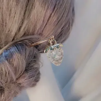 Симпатичные Креативные украшения, Прозрачная вилка для Волос с изображением Клубники и животных, женские палочки для волос, шпилька в корейском стиле