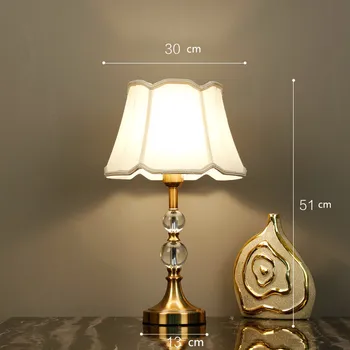 Скандинавская светодиодная настольная лампа Золотистые металлические настольные лампы для спальни, гостиной, прикроватная лампа, настольные светильники, украшения, свадебные светильники